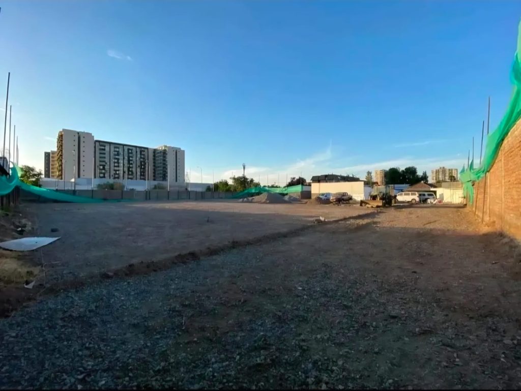 3500 Mts Terreno Plano Av El Parrón